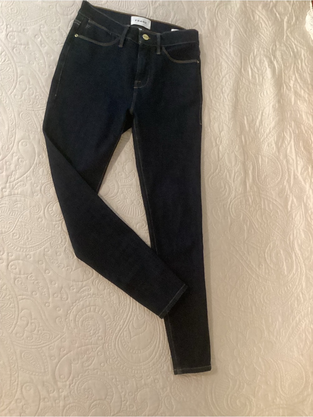 FRAME Denim High-Rise Skinny Jeans in Dark Blue